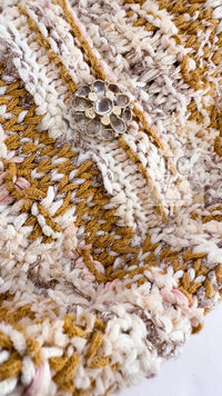 CHANEL 15C Camel Creme Pink Striped Knit Dress 42 シャネル キャメル クリーム ピンク ストライプ グリポワ ボタン ニット ワンピース 即発