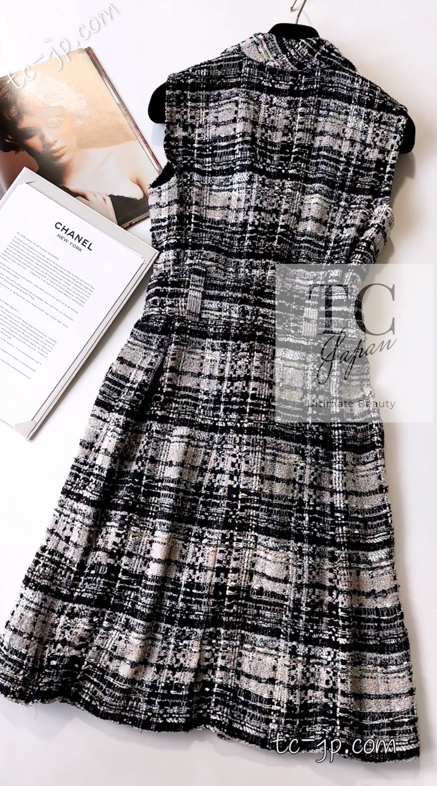 シャネル ワンピース CHANEL ベージュ ブラック ネイビー シャネル ワンピース CHANEL ベージュ ブラック ネイビー