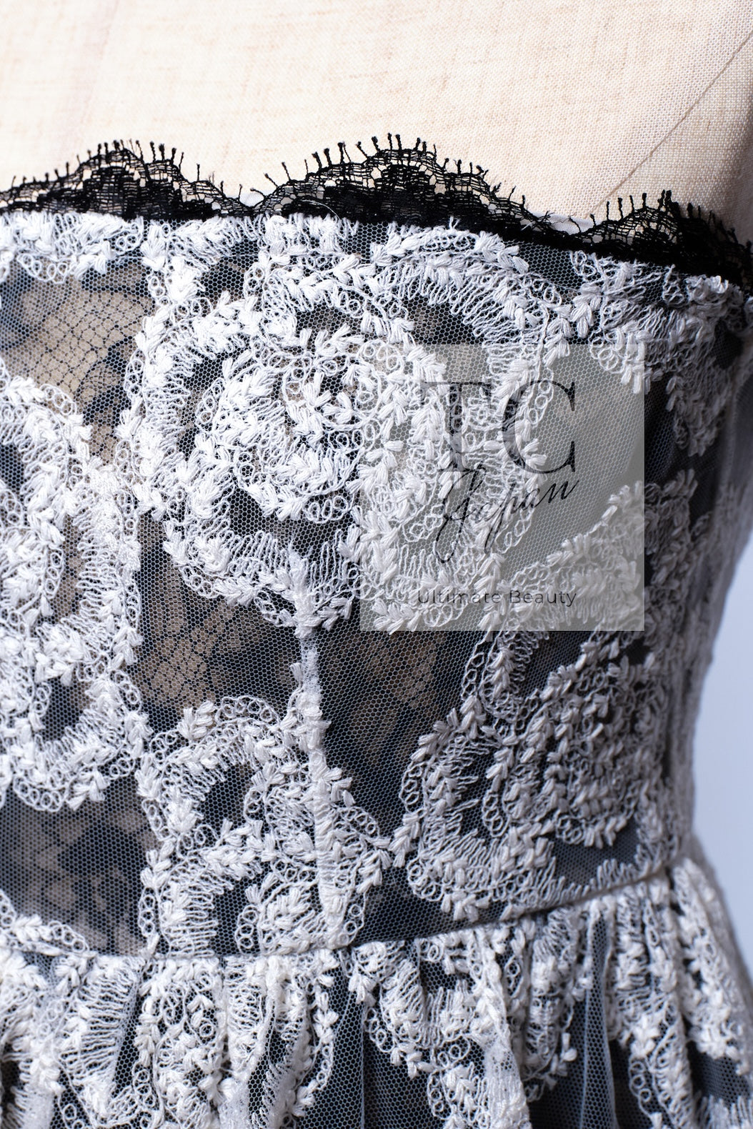 CHANEL 10S Ivory White Camellia Lace Party Strapless Dress 34 シャネル アイボリー ホワイト カメリア レース パーティー ワンピース ドレス 即発