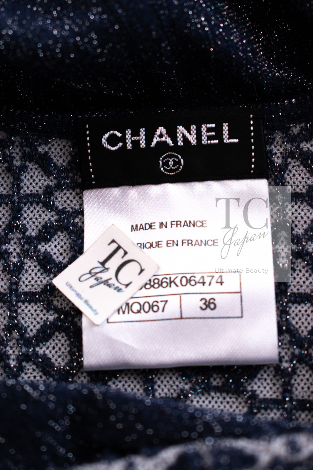 CHANEL カタログ CHANEL🖤✨ AP4016 チェーンクラッチバッグ👜 W20.5cm×H12cm×D5cm