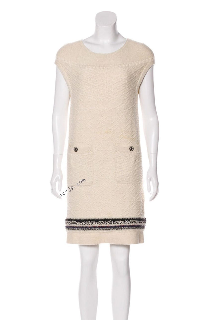 CHANEL 13B Ivory CC Logo Buttons Cashmere Knit Dress 42 シャネル アイボリー ココボタン カシミア 100% ニット ワンピース 即発
