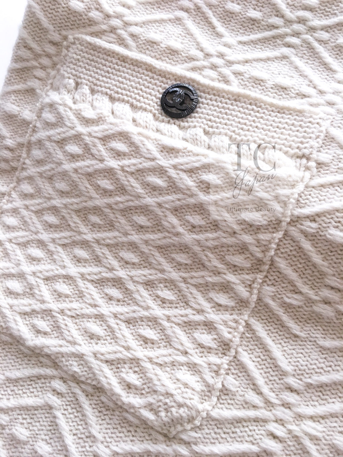 シャネル ワンピース CHANEL アイボリー ココボタン カシミア 100