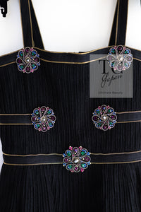 CHANEL 08PF Black Swarovski Flower Jeweled Dress 40 シャネル ブラック スワロフスキー フラワー ジュエリー ワンピース ドレス 即発