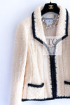 CHANEL 06PF Ivory Black Trim Boucle Tweed Jacket 38 シャネル アイボリー ブラック トリミング ブークレ ツイード ジャケット 即発