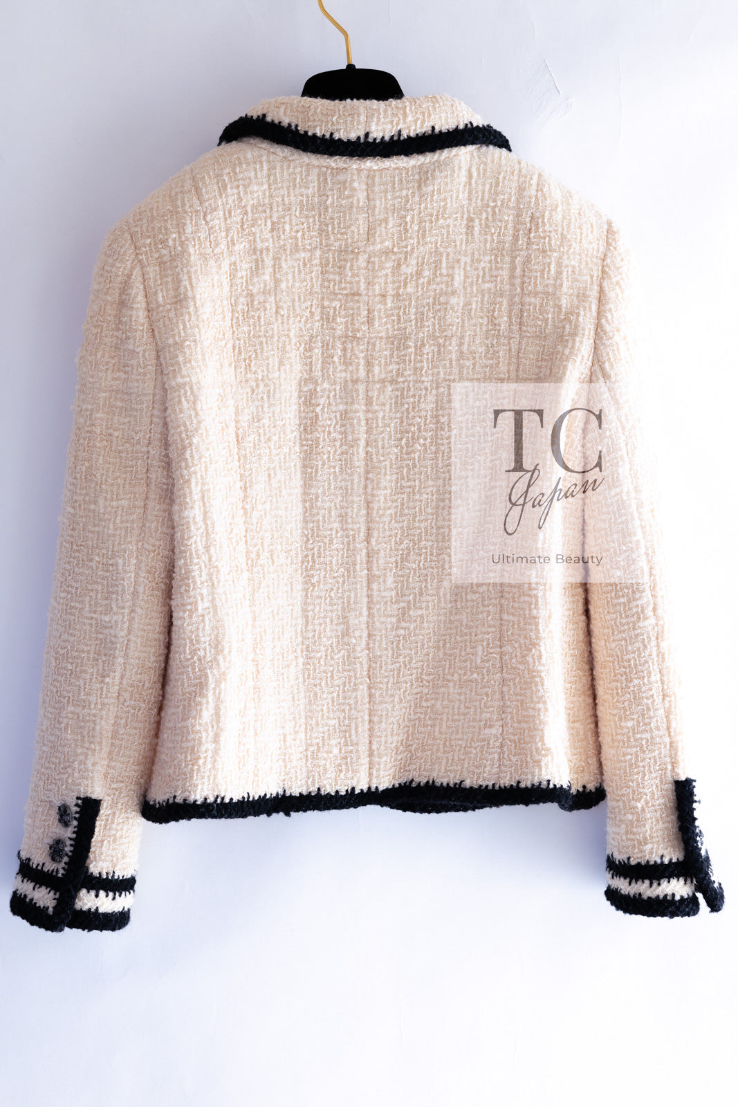 CHANEL 06PF Ivory Black Trim Boucle Tweed Jacket 38 シャネル アイボリー ブラック トリミング ブークレ ツイード ジャケット 即発