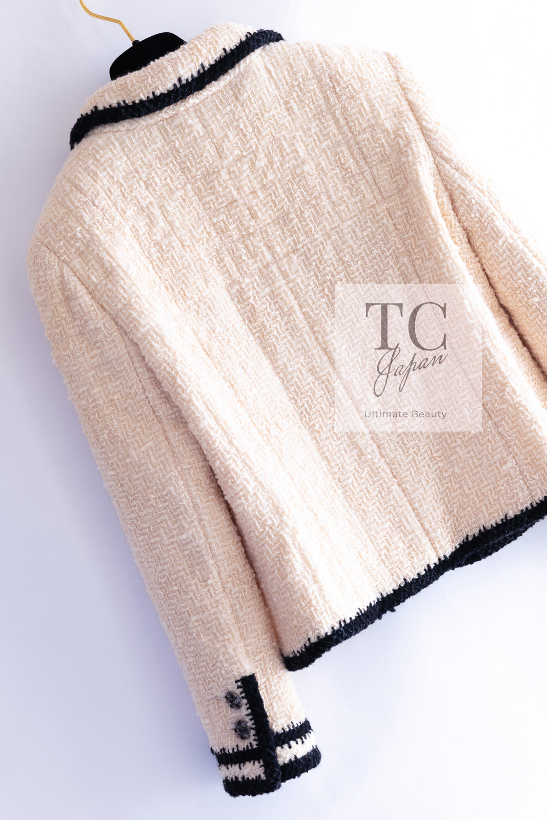 CHANEL 06PF Ivory Black Trim Boucle Tweed Jacket 38 シャネル アイボリー ブラック トリミング ブークレ ツイード ジャケット 即発