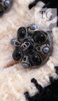 CHANEL 06PF Ivory Black Trim Boucle Tweed Jacket 38 シャネル アイボリー ブラック トリミング ブークレ ツイード ジャケット 即発