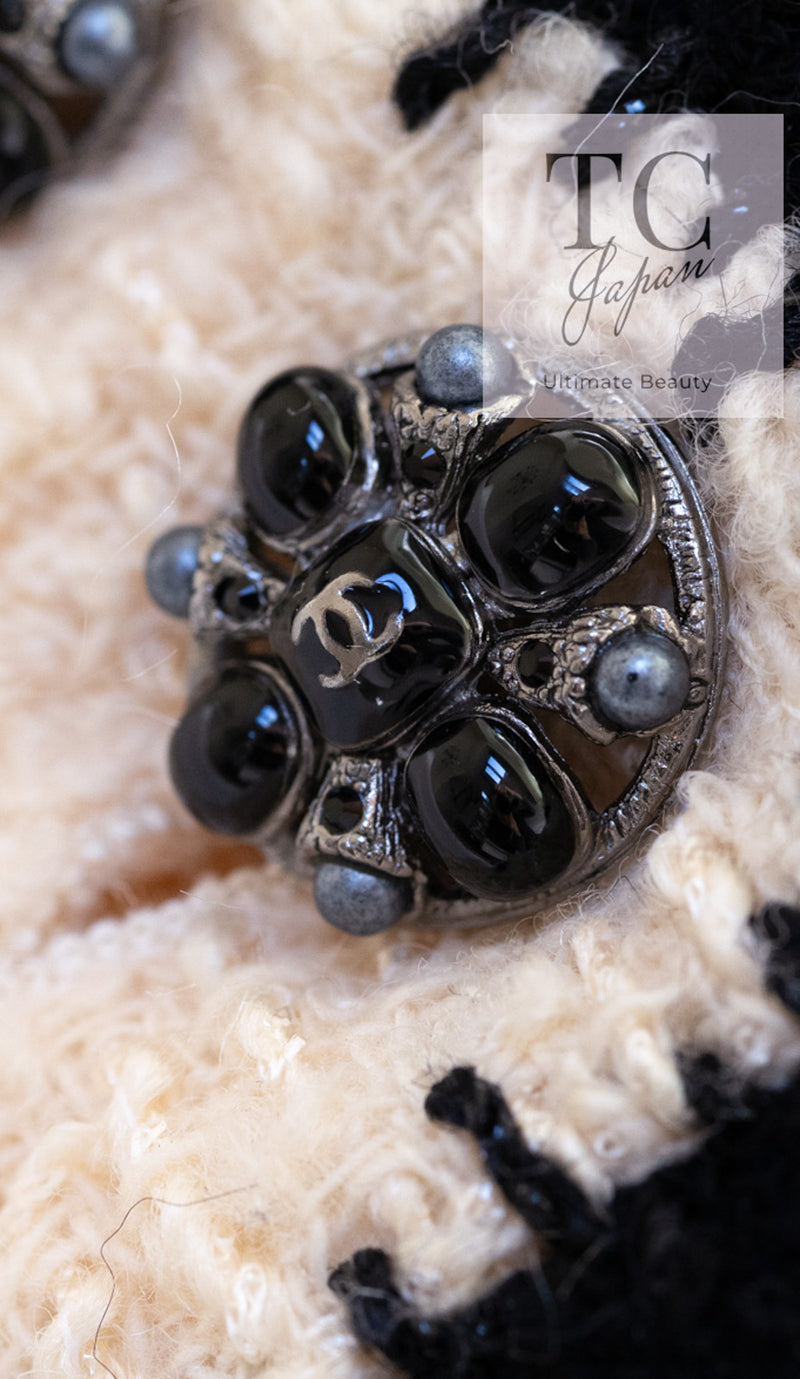 CHANEL 06PF Ivory Black Trim Boucle Tweed Jacket 38 シャネル アイボリー ブラック トリミング ブークレ ツイード ジャケット 即発