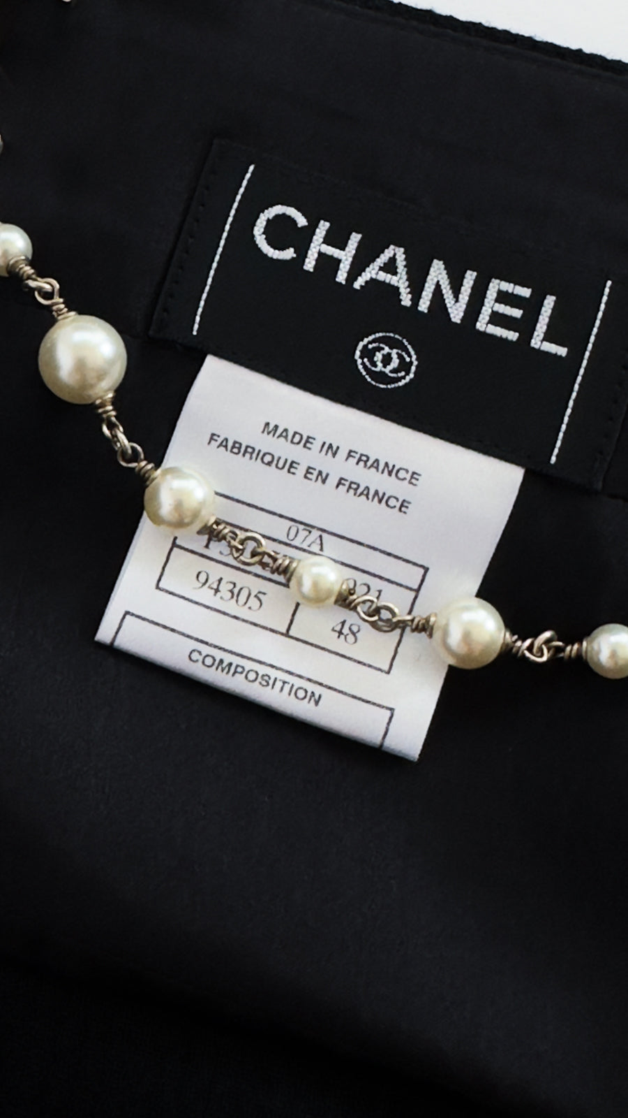 CHANEL 07A Black Wool Jacket Skirt Suit with Belt 44 46 シャネル ブラック ウール 100% ジャケット スカート スーツ ベルト付き 即発