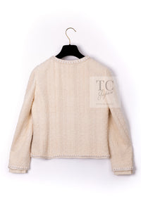 CHANEL 06PF Creme Ivory Wool Mohair Silk Gripoix Tweed Jacket Skirt Suit 34 36 シャネル クリーム アイボリー ウール モヘア シルク グリポワ宝石ボタン ツイード ジャケット スカート スーツ 即発
