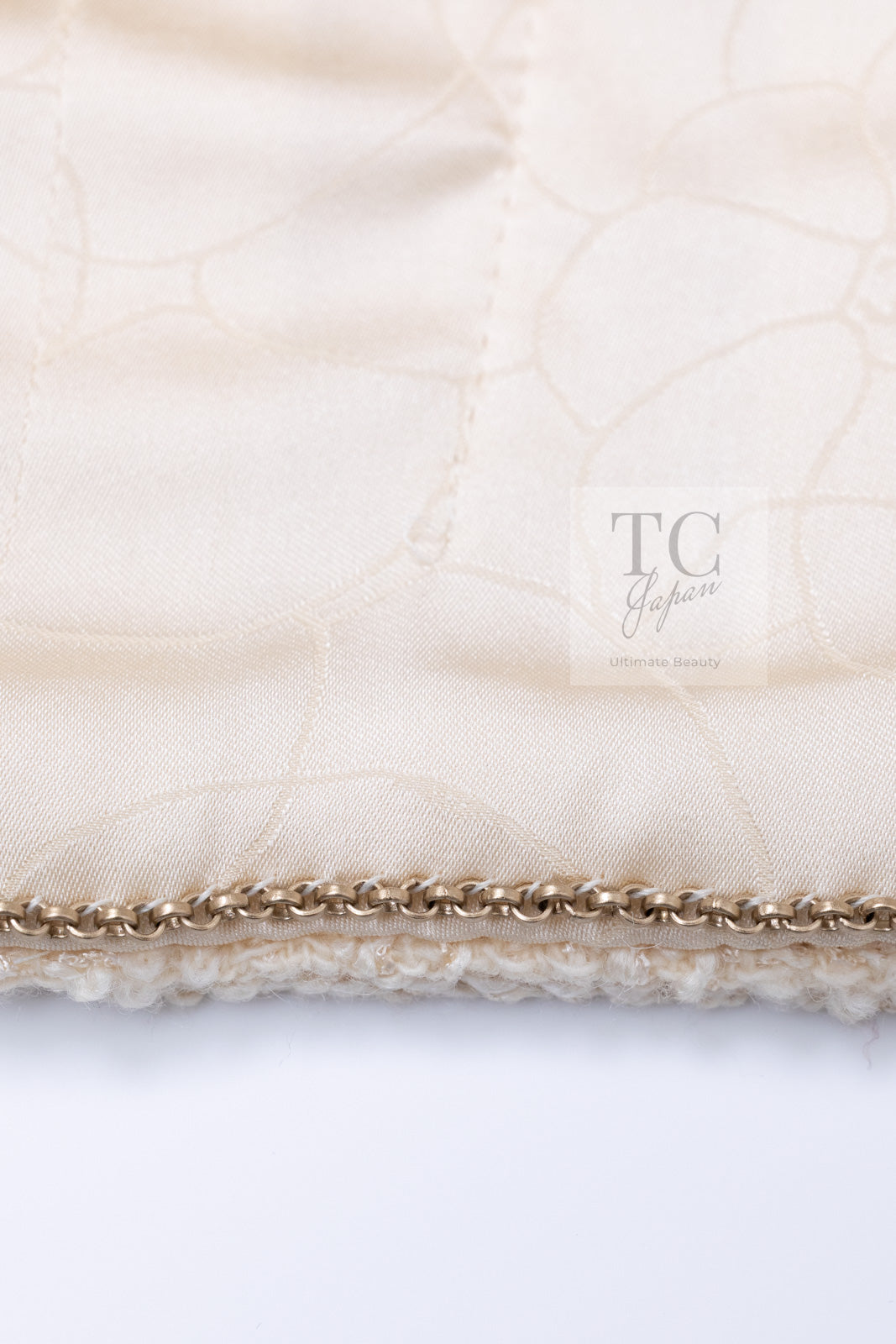 CHANEL 06PF Creme Ivory Wool Mohair Silk Gripoix Tweed Jacket 34 36 シャネル クリーム アイボリー ウール モヘア シルク グリポワ宝石ボタン ツイード ジャケット 即発