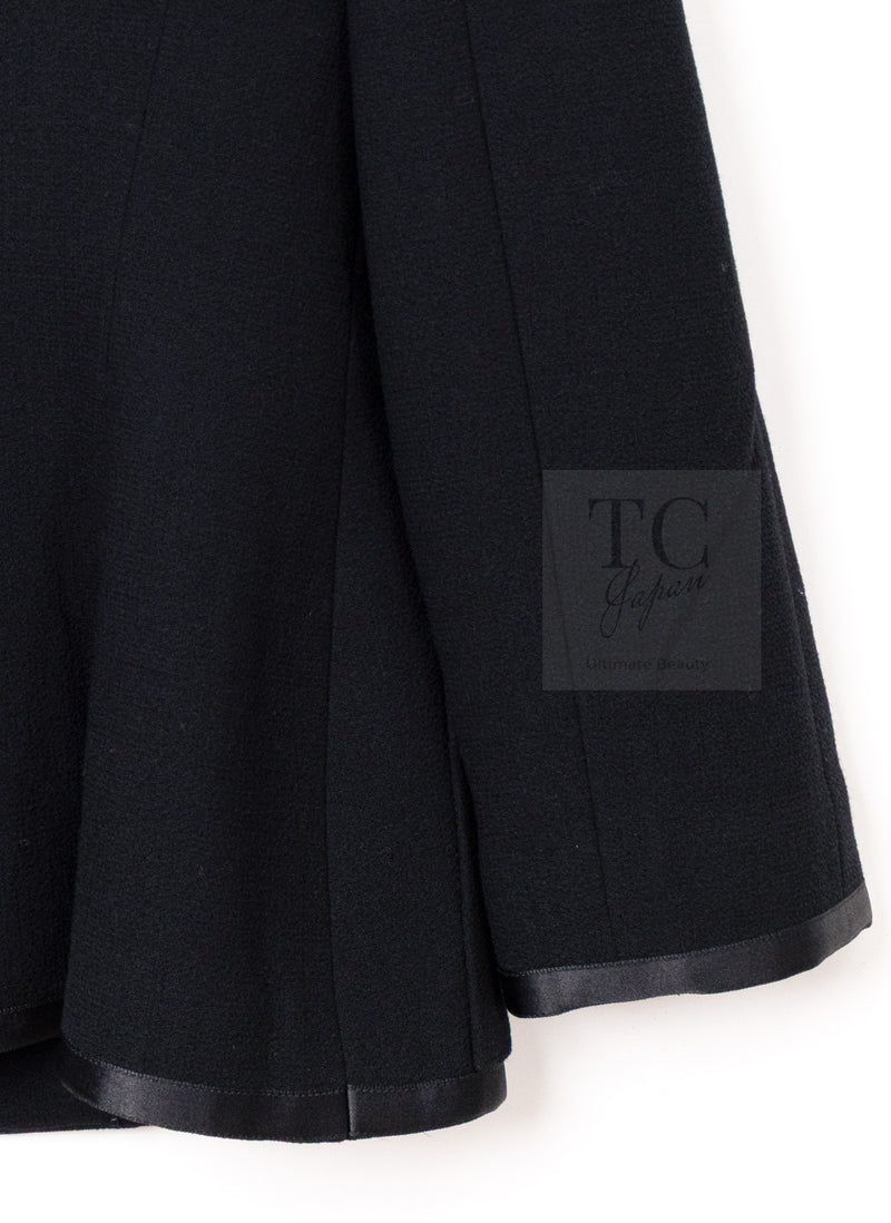 CHANEL 97A Vintage Black Pearl Buttons Stand Collar Wool Jacket Skirt Suit 40 シャネル ヴィンテージ ブラック パールボタン スタンド襟 ウール ジャケット スカート スーツ 即発