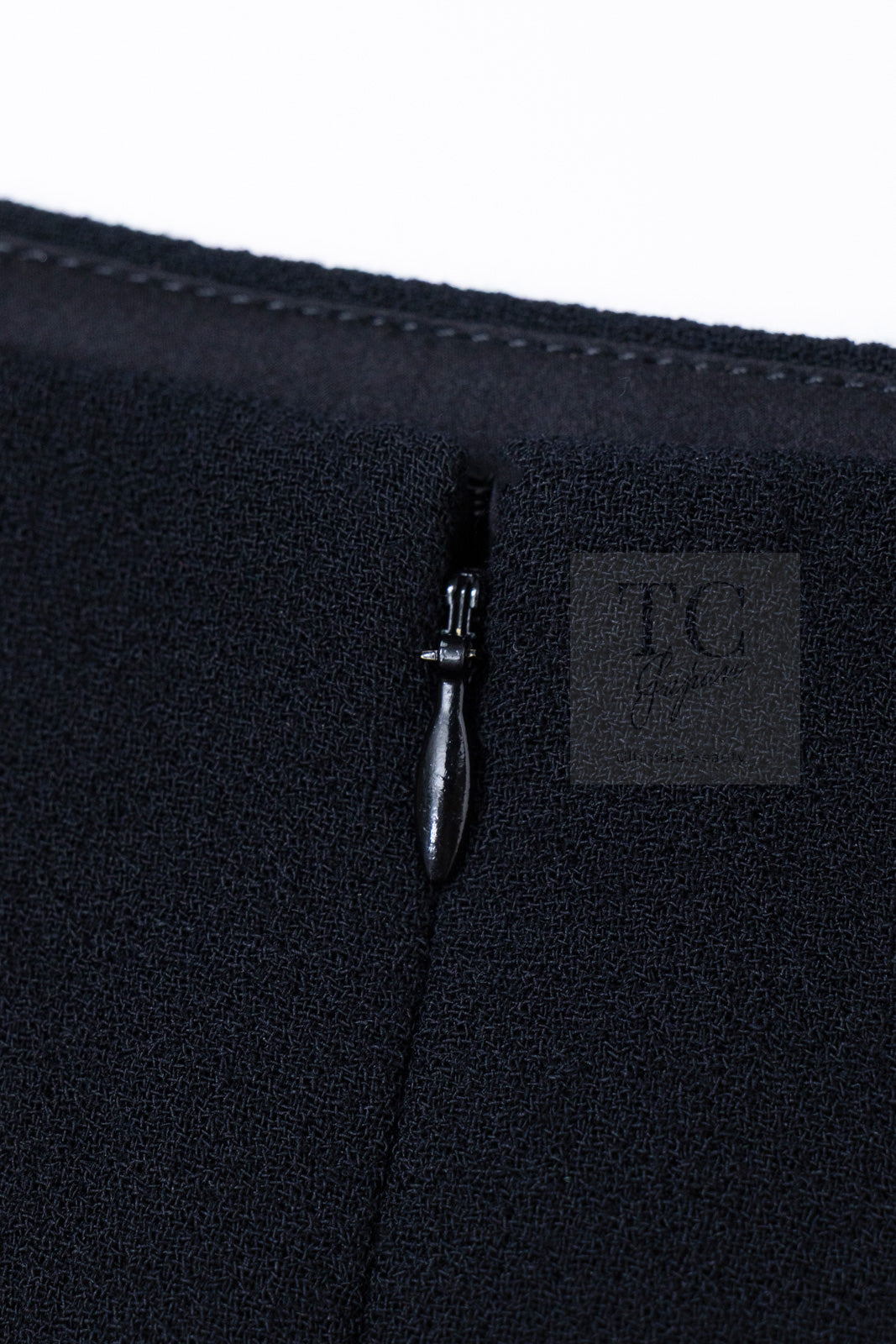 CHANEL 97A Vintage Black Pearl Buttons Stand Collar Wool Jacket Skirt Suit 40 シャネル ヴィンテージ ブラック パールボタン スタンド襟 ウール ジャケット スカート スーツ 即発