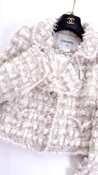 CHANEL 05A Ivory Wool Tweed Jacket Skirt Suit 38 シャネル モナコ王妃 アイボリー ウール ツイード ジャケット スカート スーツ 即発