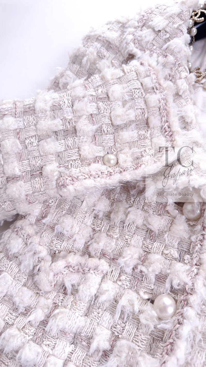 CHANEL 05A Ivory Wool Tweed Jacket Skirt Suit 38 シャネル モナコ王妃 アイボリー ウール ツイード ジャケット スカート スーツ 即発
