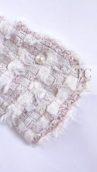 CHANEL 05A Ivory Wool Tweed Jacket Skirt Suit 38 シャネル モナコ王妃 アイボリー ウール ツイード ジャケット スカート スーツ 即発