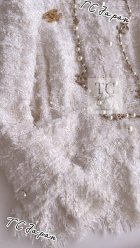 CHANEL 05S Ivory White Pearl Buttons Lesage Tweed Jacket Skirt Suit 36 38 シャネル アイボリー ホワイト パール CC ボタン ルサージュ ツイード ジャケット スカート スーツ 即発