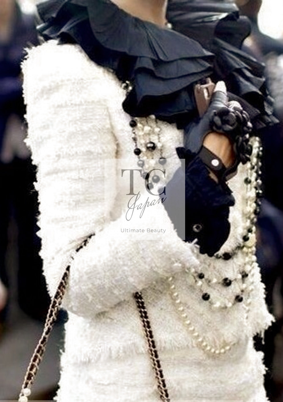 CHANEL 05S Ivory White Pearl Buttons Lesage Tweed Jacket Skirt Suit 36 40 42 シャネル アイボリー ホワイト パール CC ボタン ルサージュ ツイード ジャケット スカート スーツ 即発