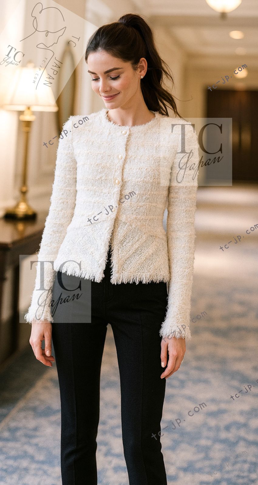 CHANEL 05S Ivory White Pearl Buttons Lesage Tweed Jacket Skirt Suit 36 40 42 シャネル アイボリー ホワイト パール CC ボタン ルサージュ ツイード ジャケット スカート スーツ 即発