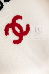 CHANEL 19C Ivory La Pausa CC Logo Turtle Cashmere Knit Sweater 36 38 シャネル アイボリー ホワイト ラ パウザ CC ロゴ タートル カシミア ニット セーター 即発