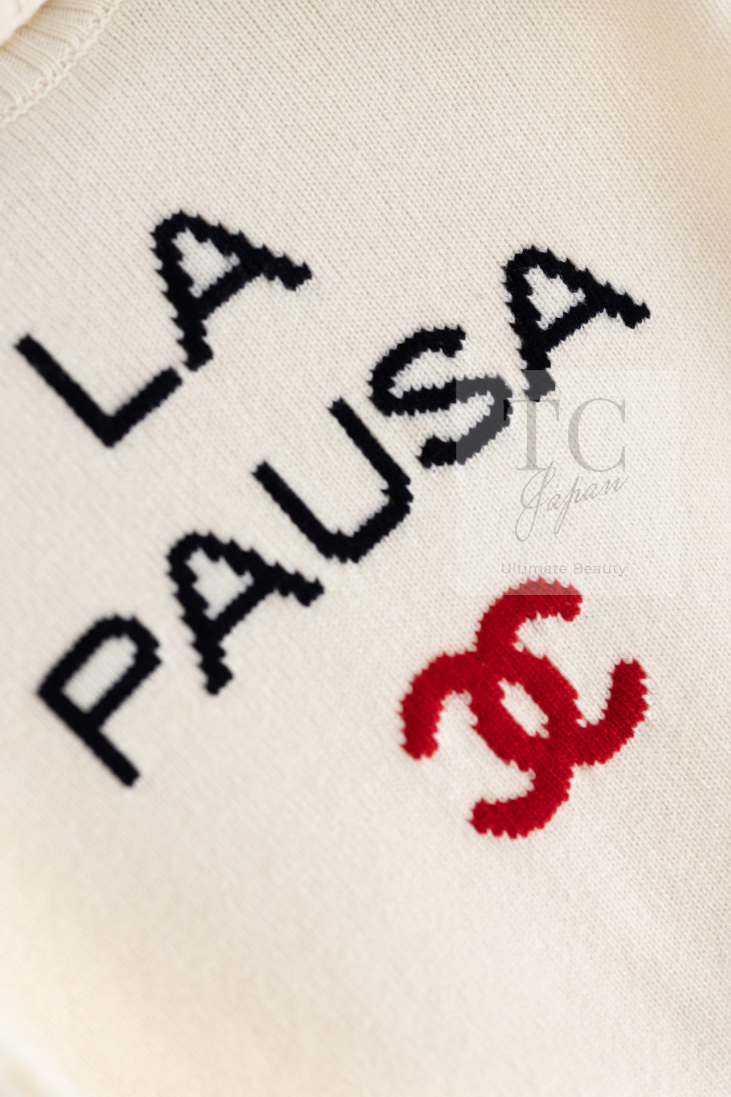 CHANEL 19C Ivory La Pausa CC Logo Turtle Cashmere Knit Sweater 36 38 シャネル アイボリー ホワイト ラ パウザ CC ロゴ タートル カシミア ニット セーター 即発