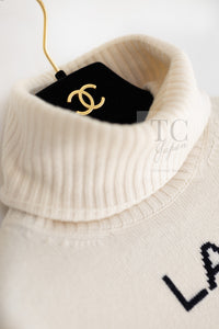 CHANEL 19C Ivory La Pausa CC Logo Turtle Cashmere Knit Sweater 36 38 シャネル アイボリー ホワイト ラ パウザ CC ロゴ タートル カシミア ニット セーター 即発