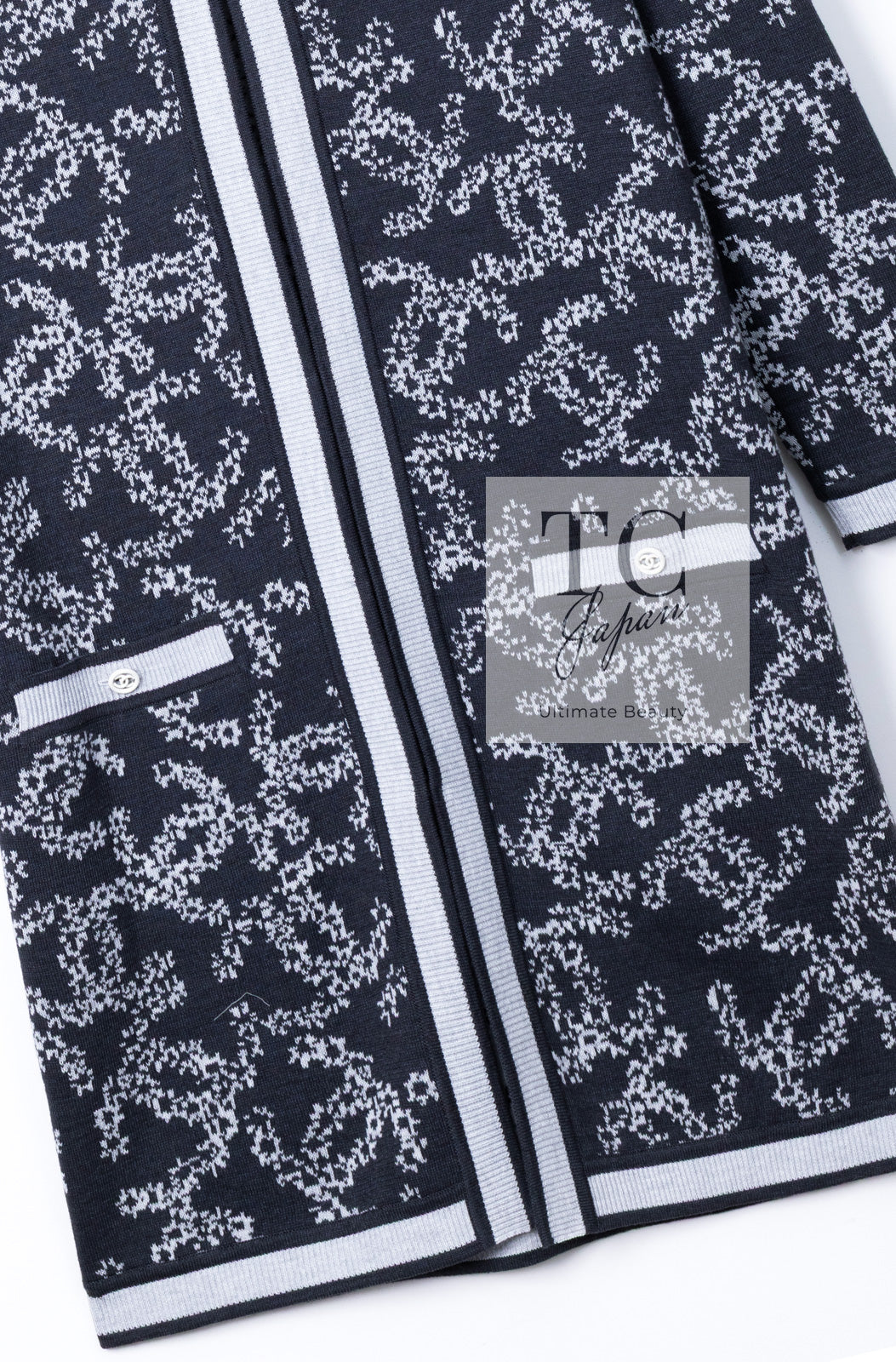 CHANEL 19PS Smoky Blue Gray CC Logo Cotton Knit Cardigan 34 36 シャネル ネイビー スモーキー グレー CC ロゴ コットン ロング ニット カーディガン 即発