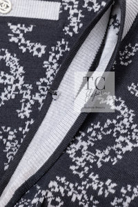 CHANEL 19PS Smoky Blue Gray CC Logo Cotton Knit Cardigan 34 36 シャネル ネイビー スモーキー グレー CC ロゴ コットン ロング ニット カーディガン 即発