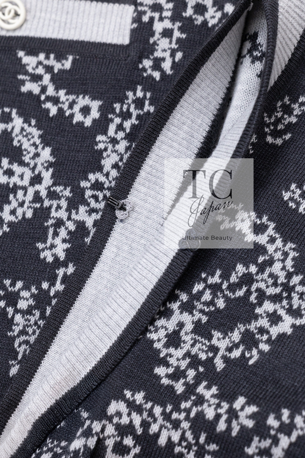 CHANEL 19PS Smoky Blue Gray CC Logo Cotton Knit Cardigan 34 36 シャネル ネイビー スモーキー グレー CC ロゴ コットン ロング ニット カーディガン 即発