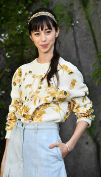 CHANEL 18C Ivory Gold Leaf Floral Knit Tops Sweater 36 38 シャネル シャネル アイボリー ゴールド リーフ フローラル 装飾 ニット トップス セーター 即発