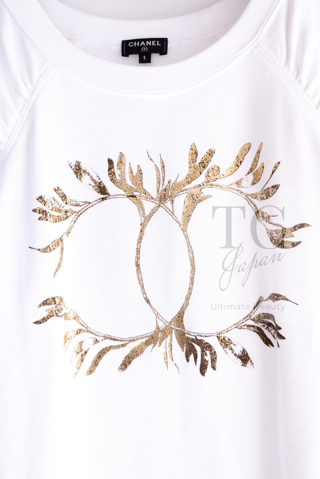 CHANEL 18C White CC Gold Leaf Logo T-shirt Tops S 36 38 シャネル ホワイト CC ゴールド ロゴ Tシャツ スウェット トップス 即発