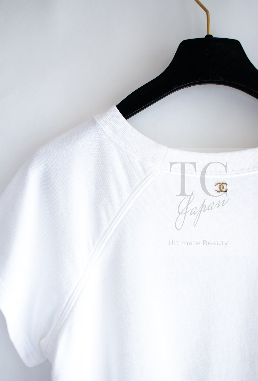 CHANEL 18C White CC Gold Leaf Logo T-shirt Tops S 36 38 シャネル ホワイト CC ゴールド ロゴ Tシャツ スウェット トップス 即発