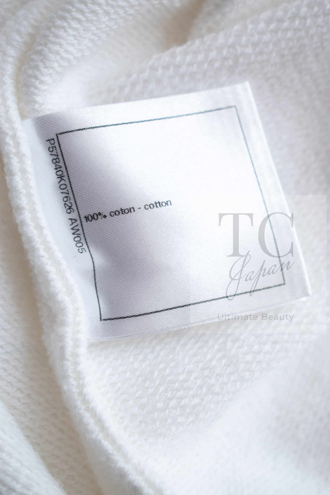 CHANEL 18C White CC Gold Leaf Logo T-shirt Tops S 36 38 シャネル ホワイト CC ゴールド ロゴ Tシャツ スウェット トップス 即発