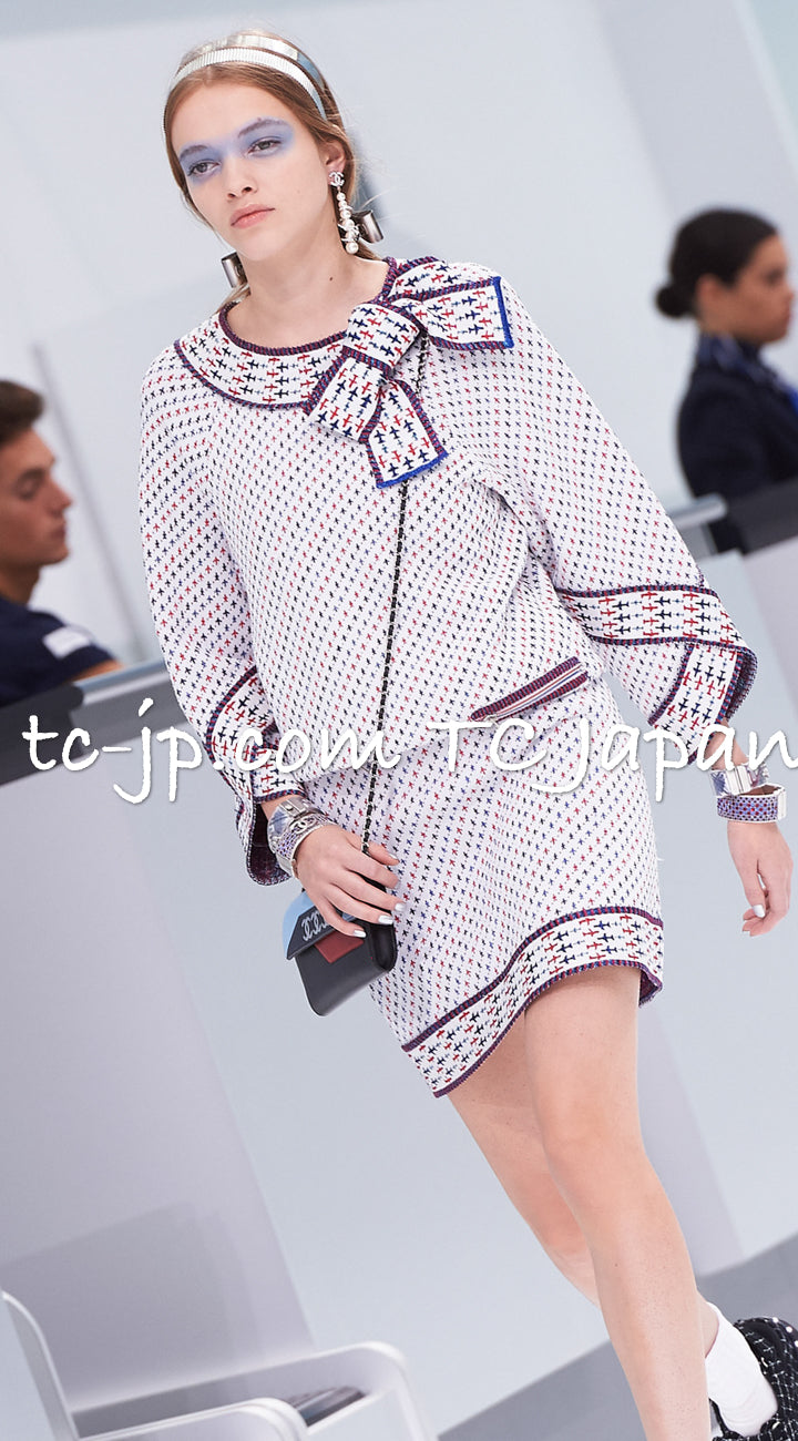 CHANEL 16S White Red Blue Tricolor Airplane Tops Sweater 38 シャネル ホワイト レッド ブルー 飛行機 ニット セーター トレーナー 即発