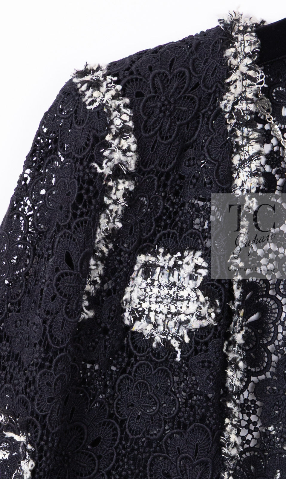 CHANEL 04S Camellia Pale Black Lace Cardigan Jacket 38 シャネル カメリア ブラック レース カーディガン ジャケット 即発