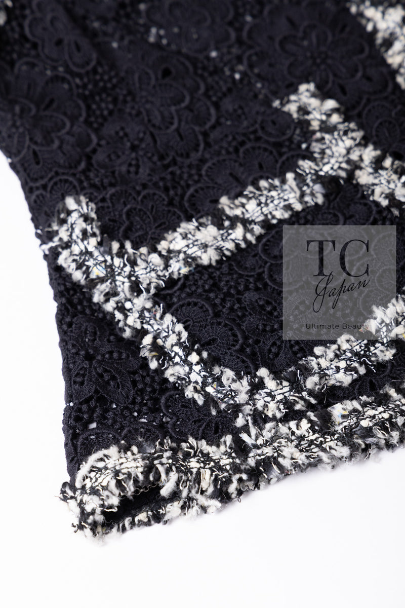 CHANEL 04S Camellia Black Lace Cardigan Jacket Skirt Set up 38 シャネル カメリア ブラック レース カーディガン ジャケット スカート セットアップ 即発