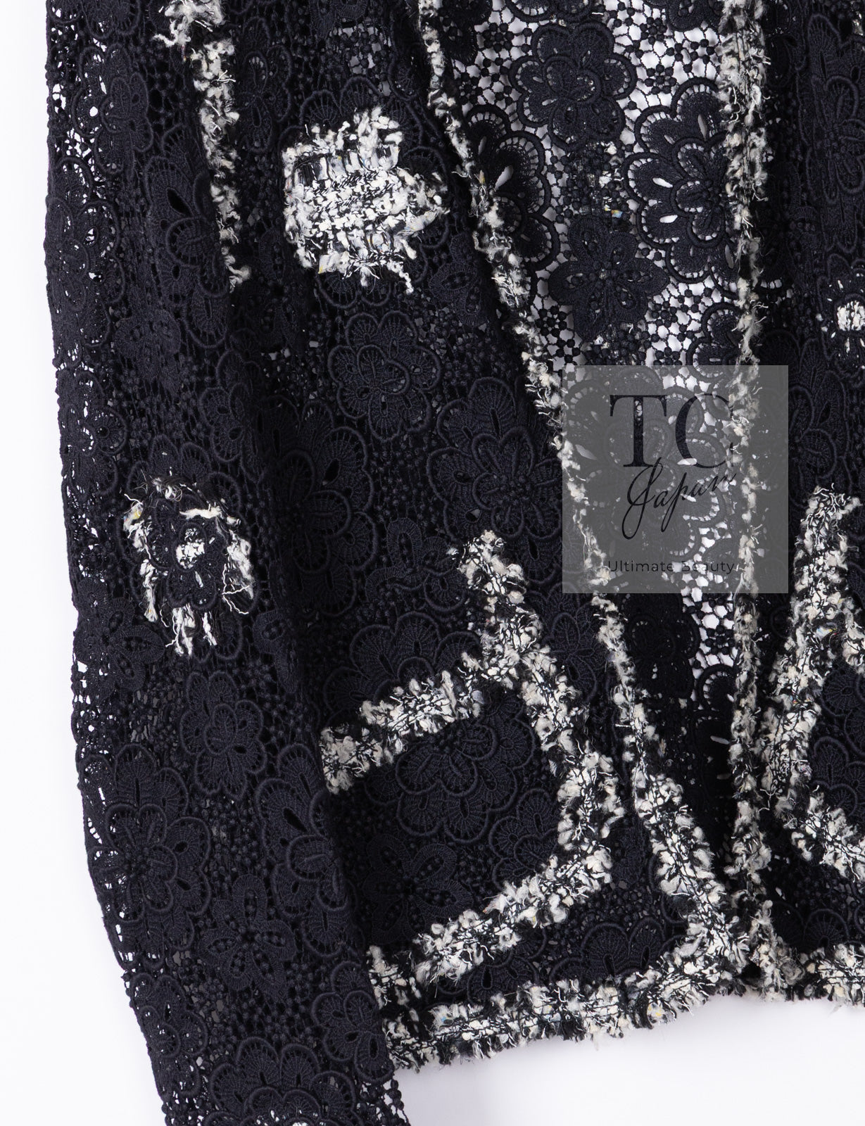 CHANEL 04S Camellia Pale Black Lace Cardigan Jacket 38 シャネル カメリア ブラック レース カーディガン ジャケット 即発