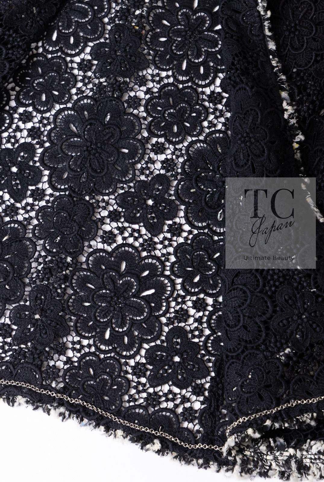 CHANEL 04S Camellia Pale Black Lace Cardigan Jacket 38 シャネル カメリア ブラック レース カーディガン ジャケット 即発