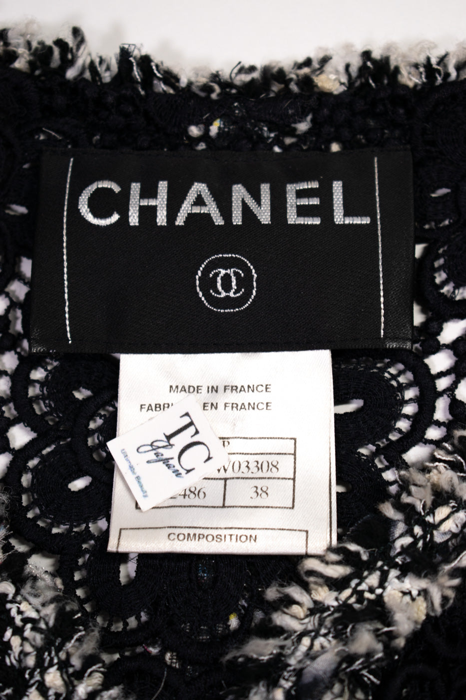 CHANEL 04S Camellia Black Lace Cardigan Jacket Skirt Set up 38 シャネル カメリア ブラック レース カーディガン ジャケット スカート セットアップ 即発