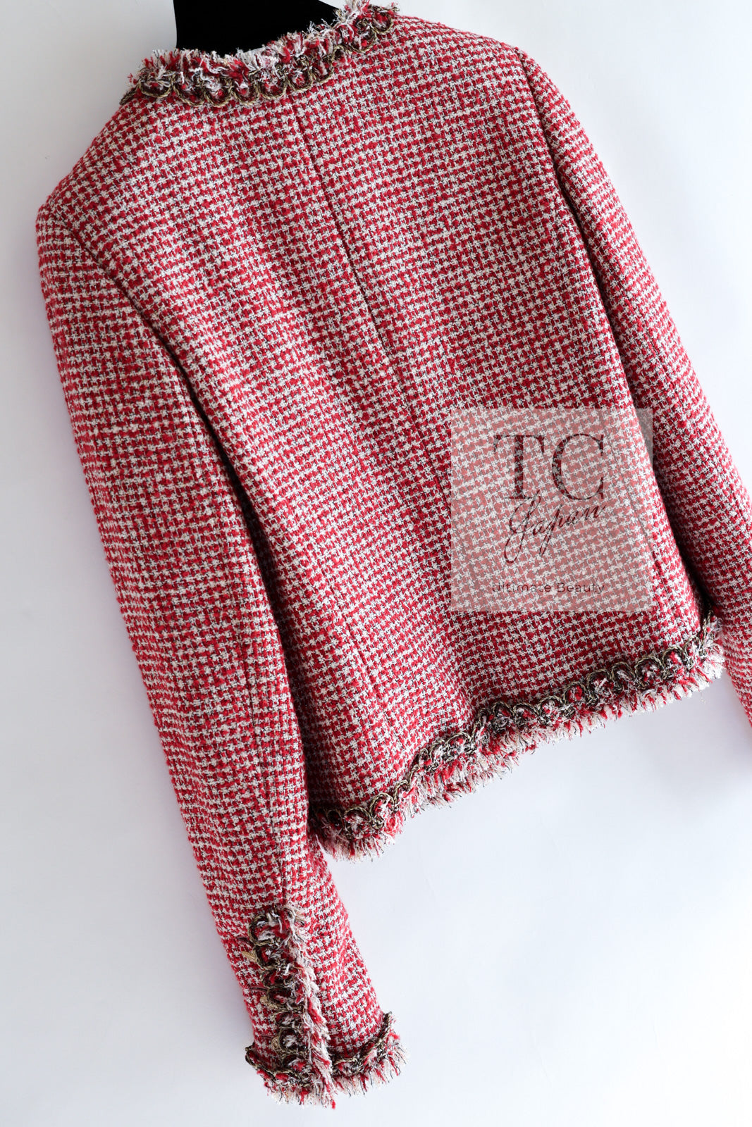 CHANEL 10C Red Metallic Gold Trim Tweed Jacket Skirt Suit 40 42 シャネル レッド メタリック ゴールド トリム フリンジ ツイード ジャケット スカート スーツ 即発
