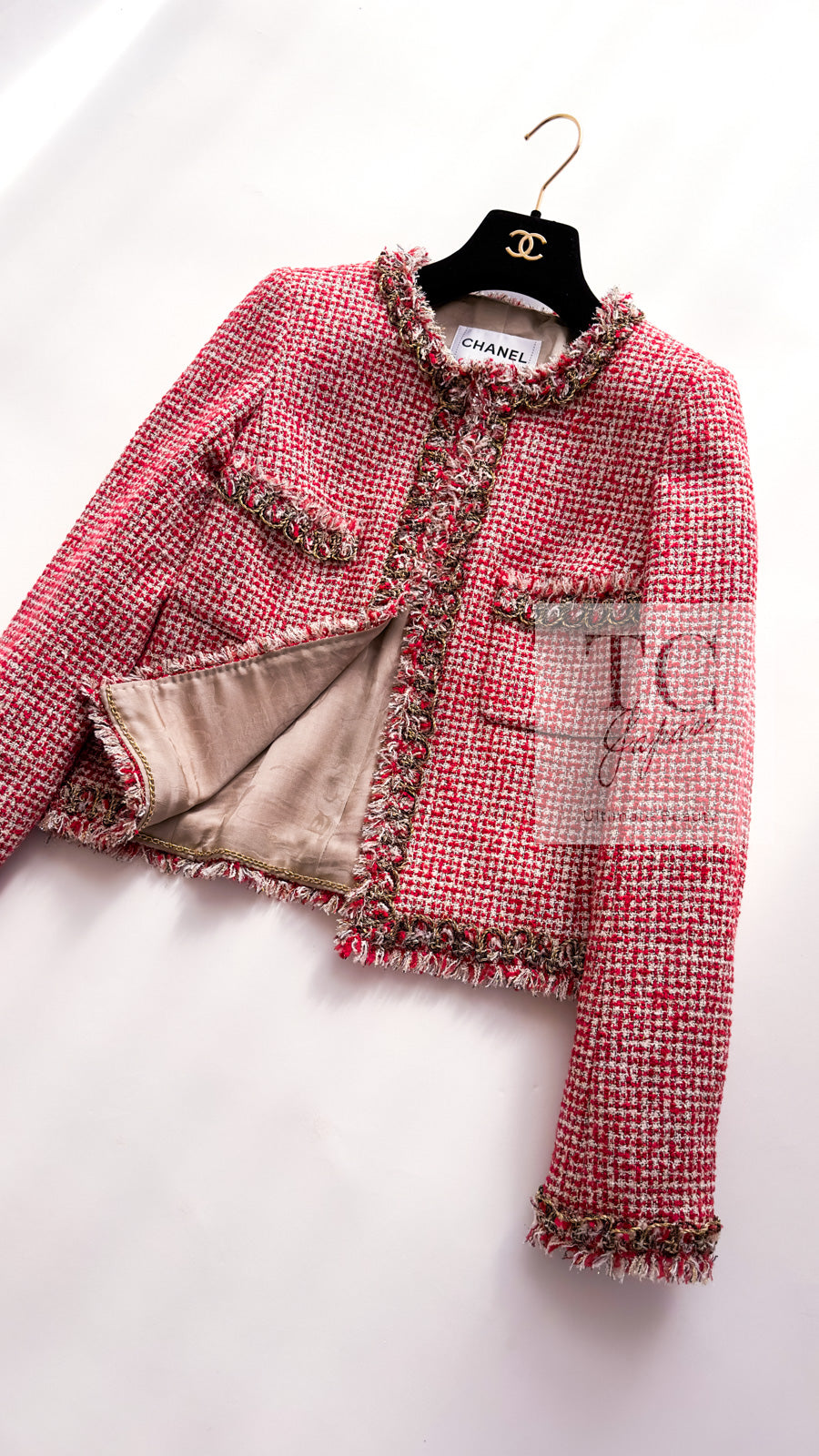 CHANEL 10C Red Metallic Gold Trim Tweed Jacket Skirt Suit 40 42 シャネル レッド メタリック ゴールド トリム フリンジ ツイード ジャケット スカート スーツ 即発