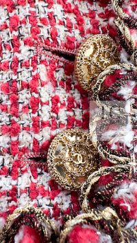 CHANEL 10C Red Metallic Gold Trim Tweed Jacket Skirt Suit 40 42 シャネル レッド メタリック ゴールド トリム フリンジ ツイード ジャケット スカート スーツ 即発