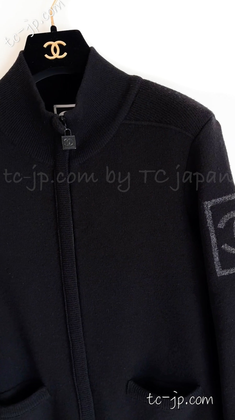 シャネル カーディガン コート CHANEL ブラック ウール100 大きめ CC