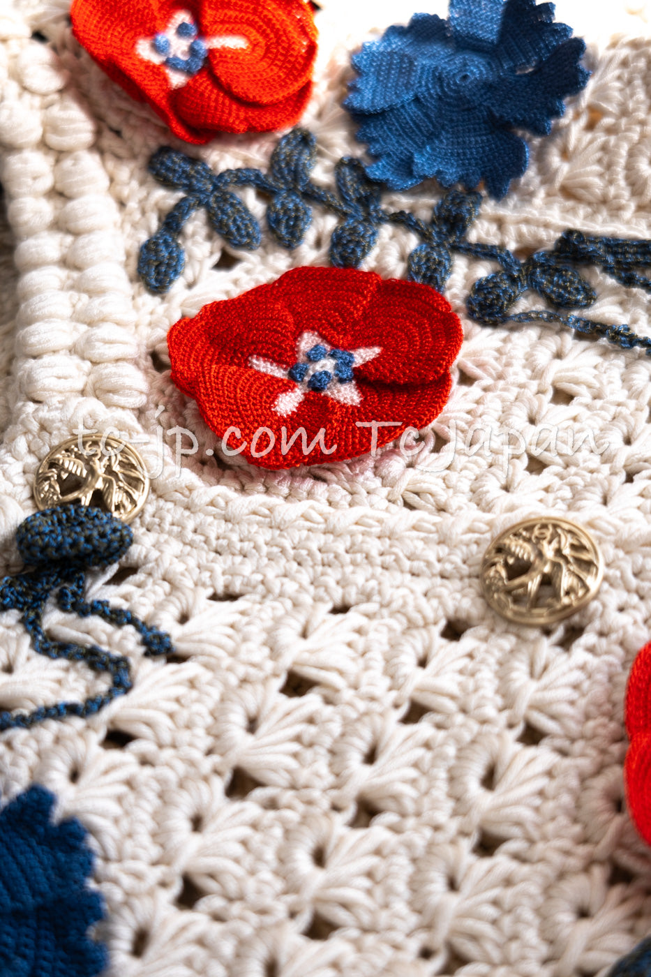極美品　CHANEL シャネル　刺繍　テープ　花柄　カーディガン　ジャケット 極美品 CHANEL シャネル 刺繍 テープ 花柄 カーディガン