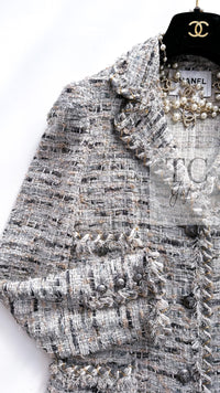 CHANEL 08A Sarah Jessica Parker Grey Multi Tweed Jacket 40 シャネル サラ ジェシカ着用 グレー マルチ ツイード ジャケット 即発