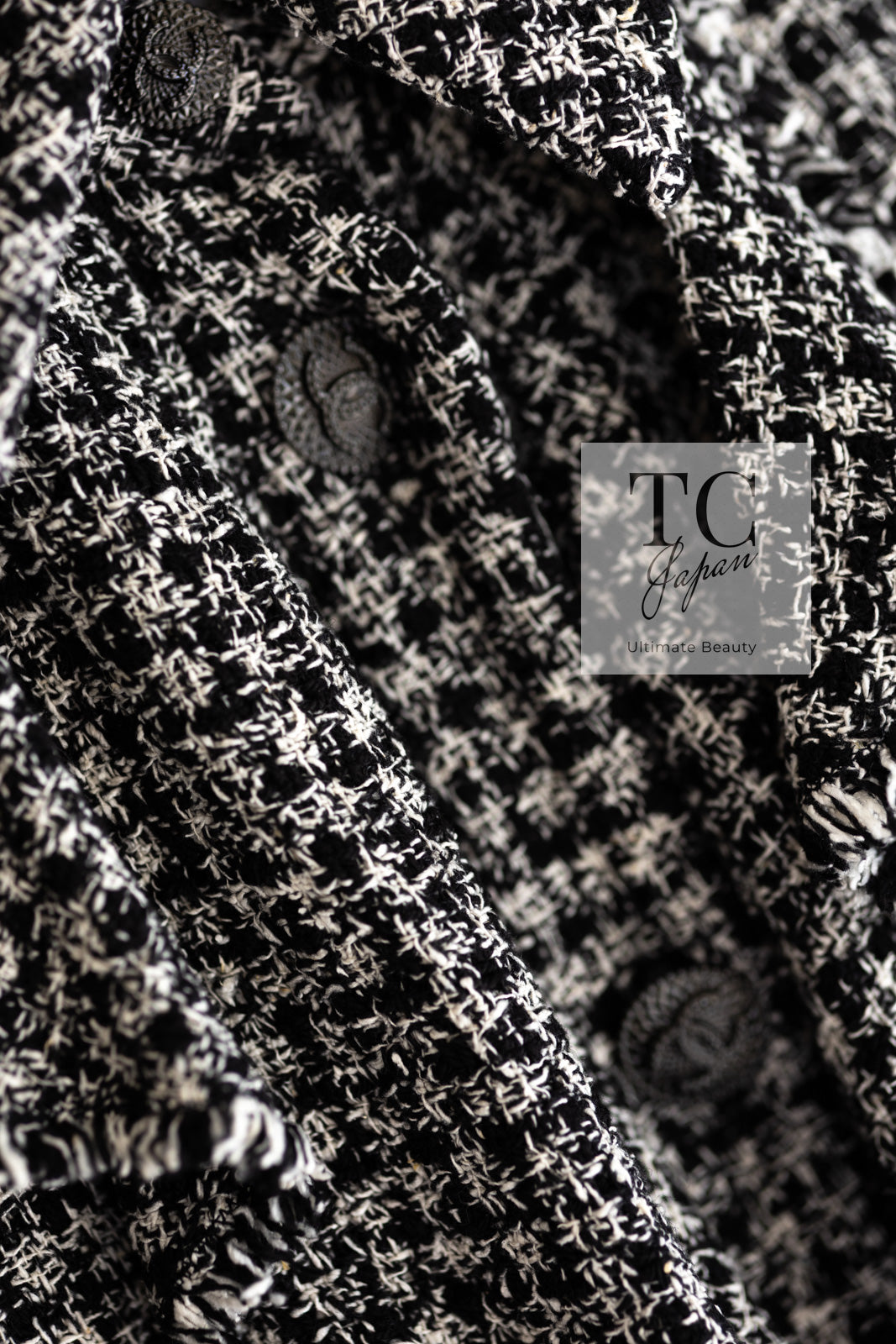 CHANEL 09S Black White Silk Wool Cardigan Jacket 38 シャネル ブラック ホワイト シルク ウール カーディガン ジャケット 即発