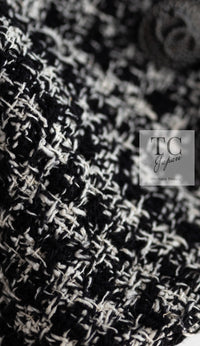 CHANEL 09S Black White Silk Wool Cardigan Jacket 38 シャネル ブラック ホワイト シルク ウール カーディガン ジャケット 即発