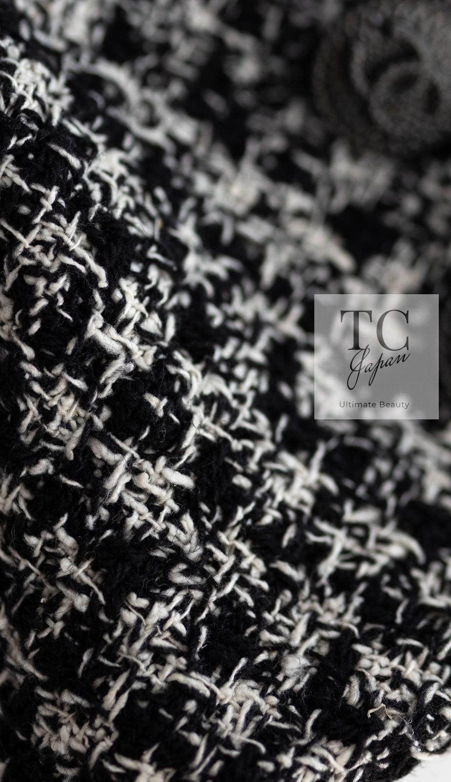 CHANEL 09S Black White Silk Wool Cardigan Jacket 38 シャネル ブラック ホワイト シルク ウール カーディガン ジャケット 即発