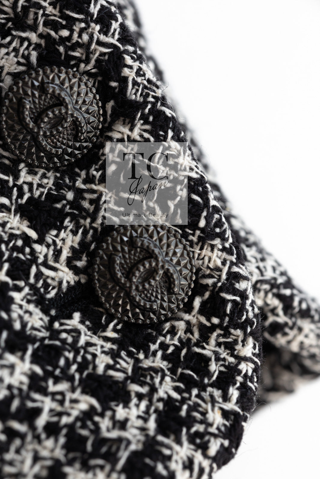 CHANEL 09S Black White Silk Wool Cardigan Jacket 38 シャネル ブラック ホワイト シルク ウール カーディガン ジャケット 即発