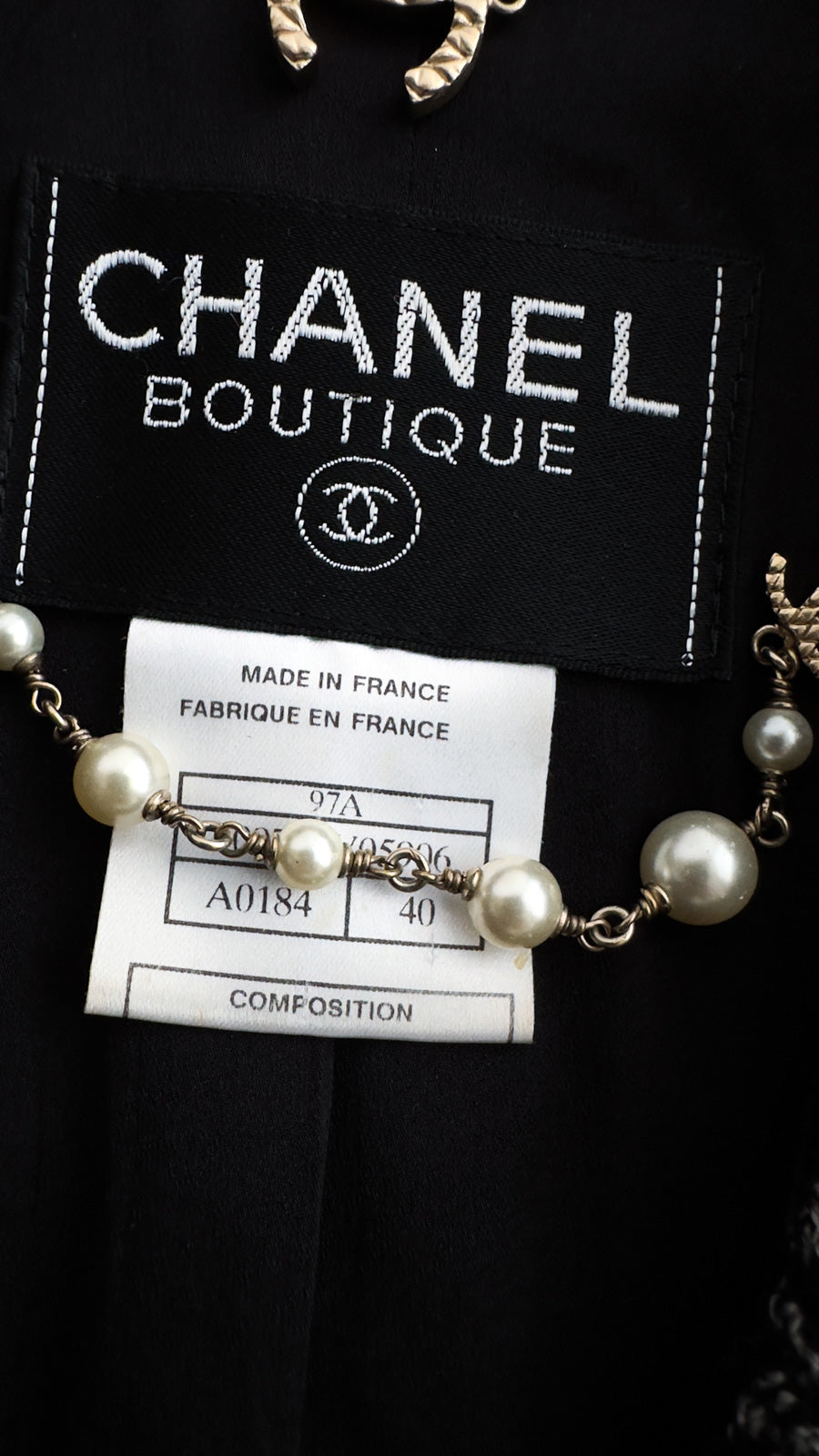 CHANEL 97A Vintage Black Gray Chevron Tweed Jacket Skirt Suit 38 40 シャネル ヴィンテージ ブラック グレー シェブロン ツイード ジャケット スカート スーツ 即発